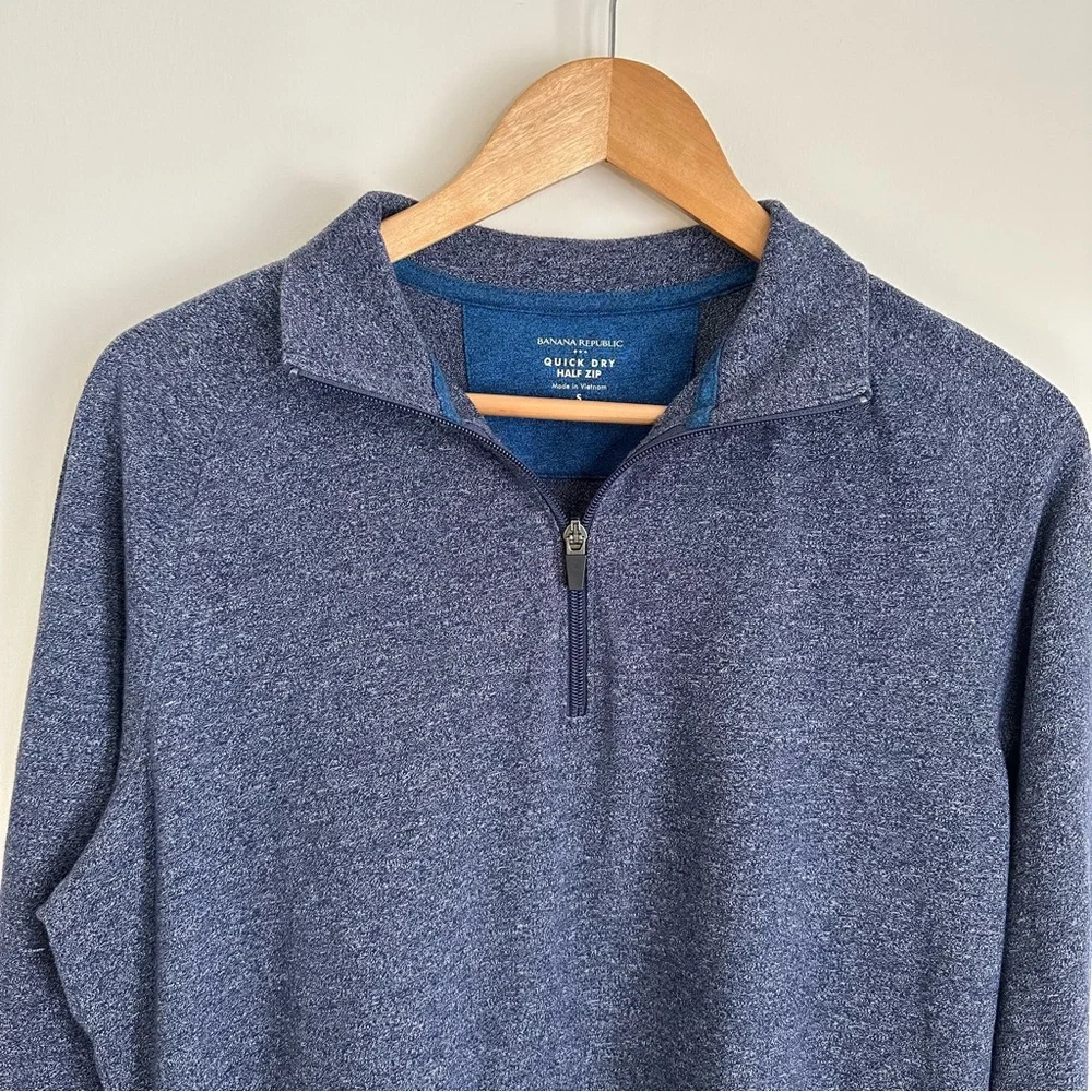 Banana Republic Men’s Blue 1/4 Zip Pullover Performance Wear Quick Dry Size S